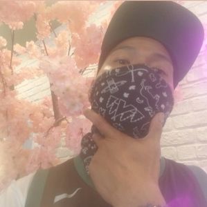 Meet your Posher, Elvin